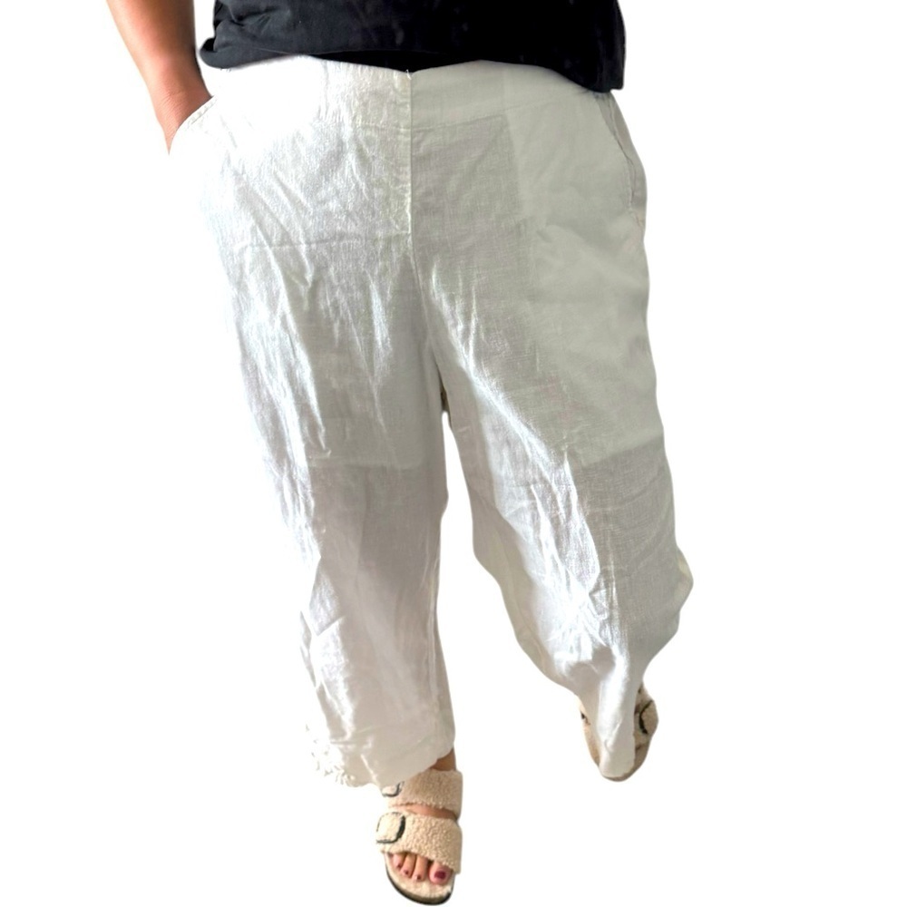 White Spring Blooms Linen Pants- Size L by New Directions